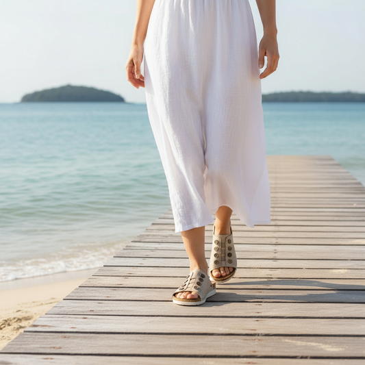 Lifestyle image for Antalya Slide - Gold Linen