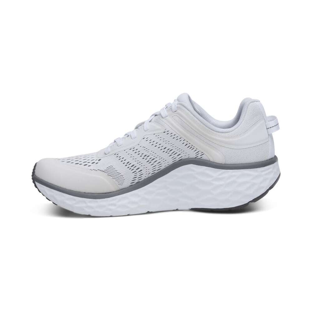 Chase Active Sneaker - White