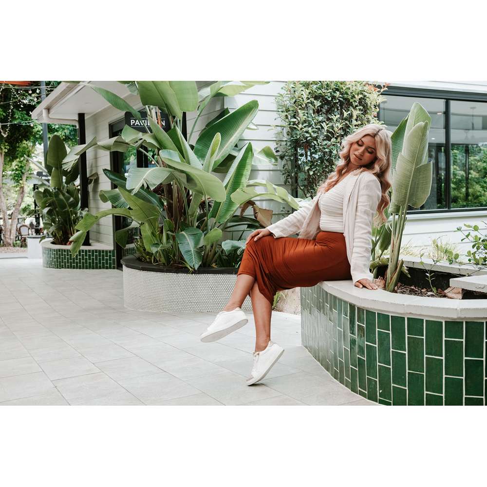 Cleo Casual Sneaker - White/Gold