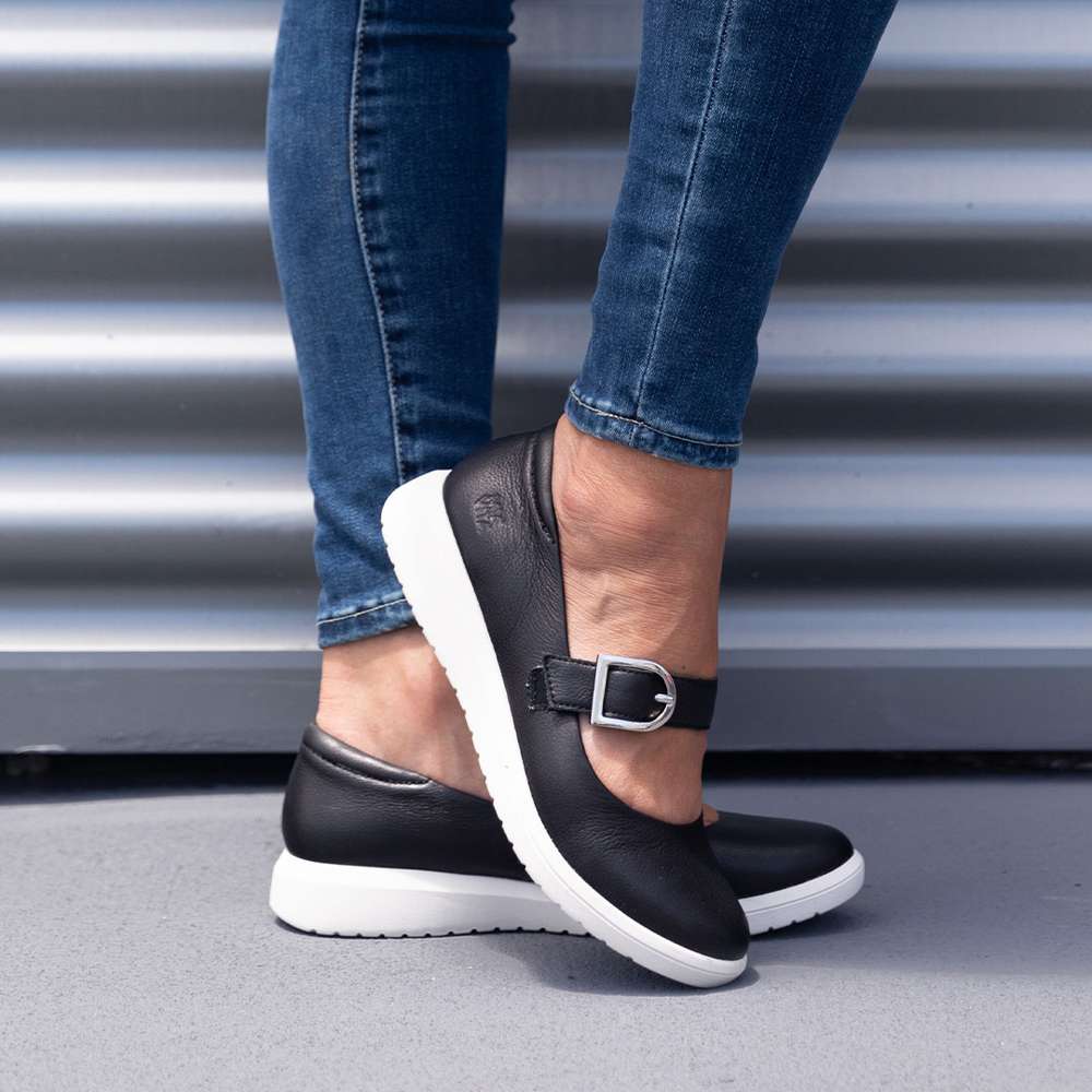 Besty Mary-Jane - Burgundy