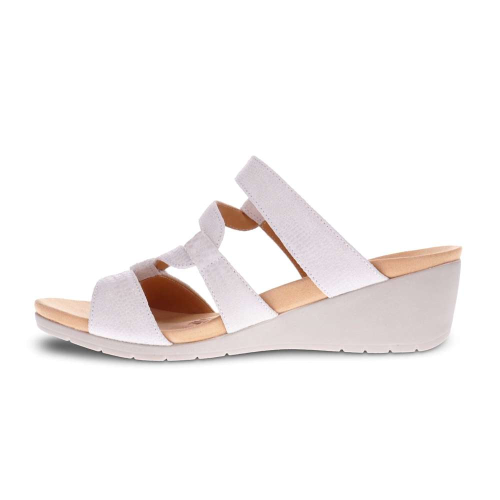 Sofia Wedge - Oyster Lizard